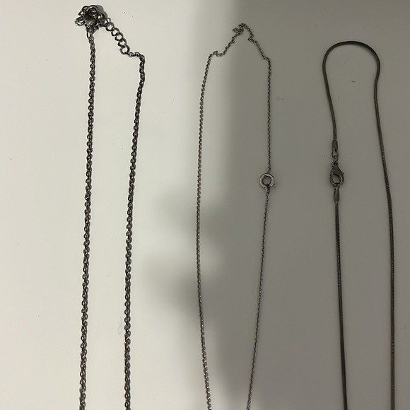 Necklaces - Picture 2 of 5